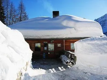 Inn Baita Deona Cibiana Italy